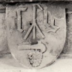 Détail du socle Gruet XVIIe (Cliché Laignelet)